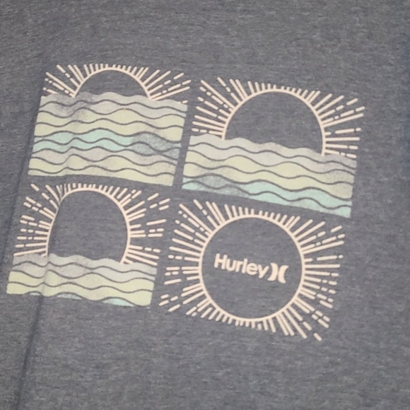 Hurley Ocean Sunrise Longsleeve Shirt Small - Picture 3 of 3